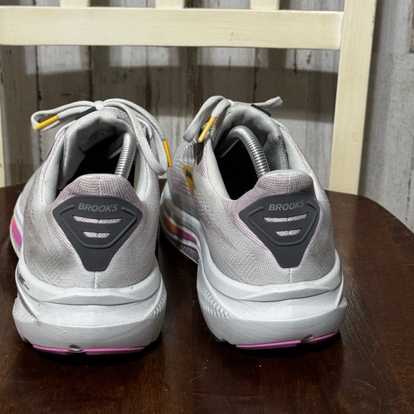 Brooks Ghost 17 Women’s Shoes Size 12 - Picture 4 of 7